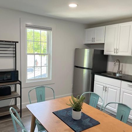 Kingfisher Lodging Dennis Bagian luar foto