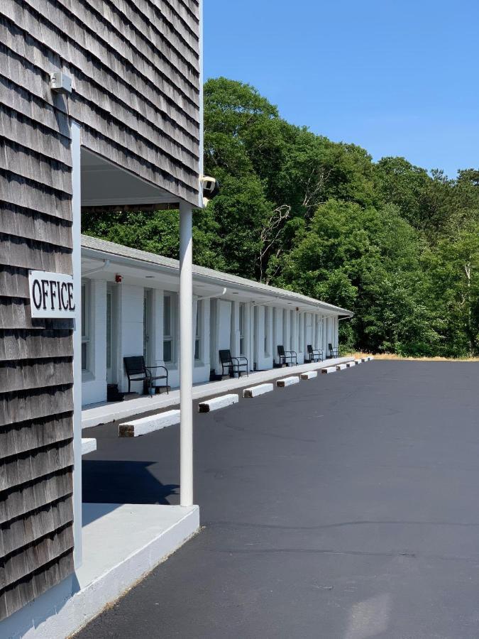 Kingfisher Lodging Dennis Bagian luar foto