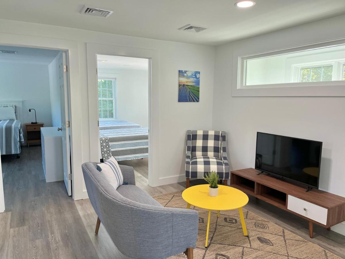Kingfisher Lodging Dennis Bagian luar foto